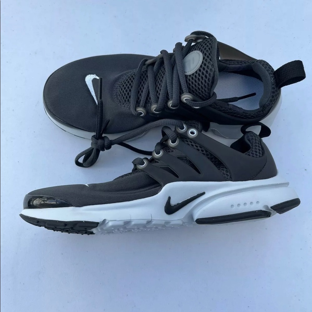 Nike Presto size Big Kids 4Y=Womens 5.5